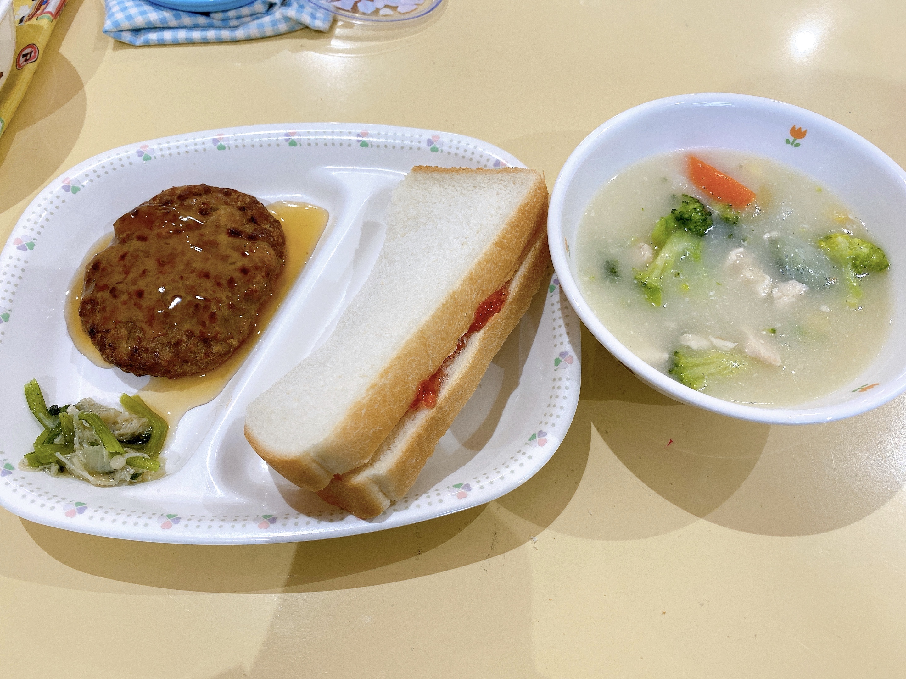 やいたこども園 今日の給食 1月23日