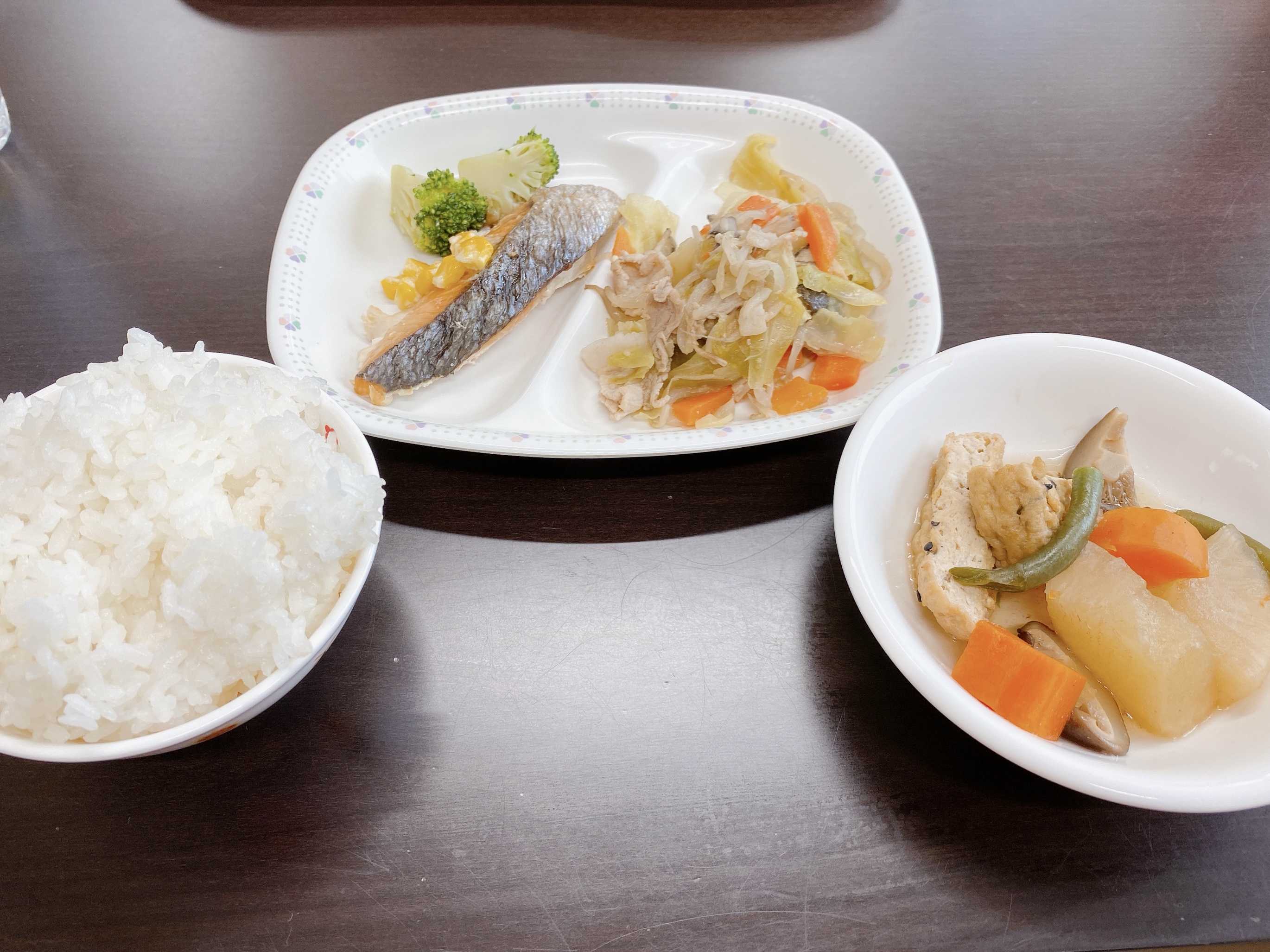 やいたこども園 今日の給食 3月10日